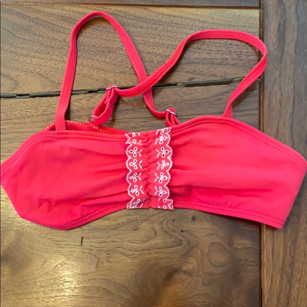 Super cute bathing suit top!